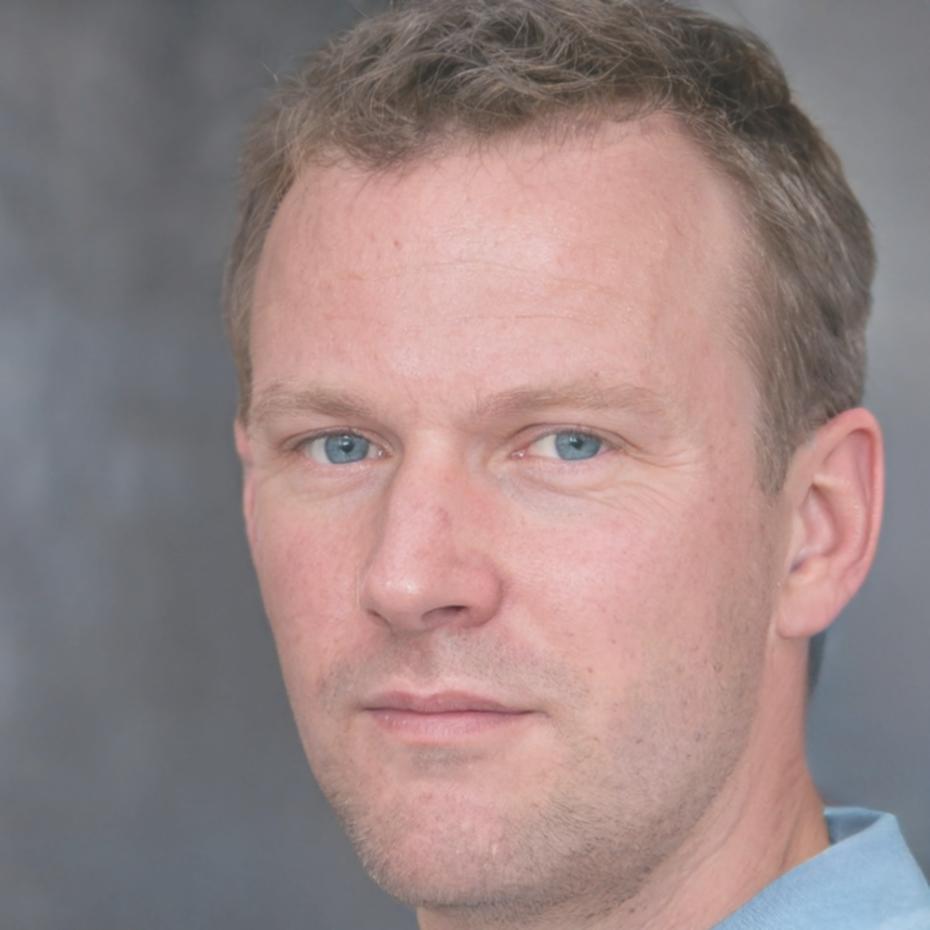 Portrait de Marc Dubois, expert en investissements